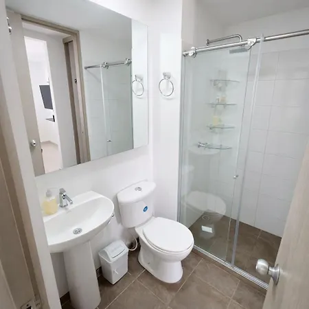 Aparta Lotf - Parqueadero Privado P 2 Apartamento *